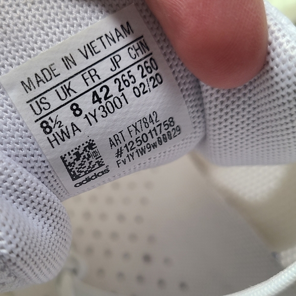 Adidas Mens Climacool Vento Running Sneakers Size 8.5 Triple White - Picture 4 of 16